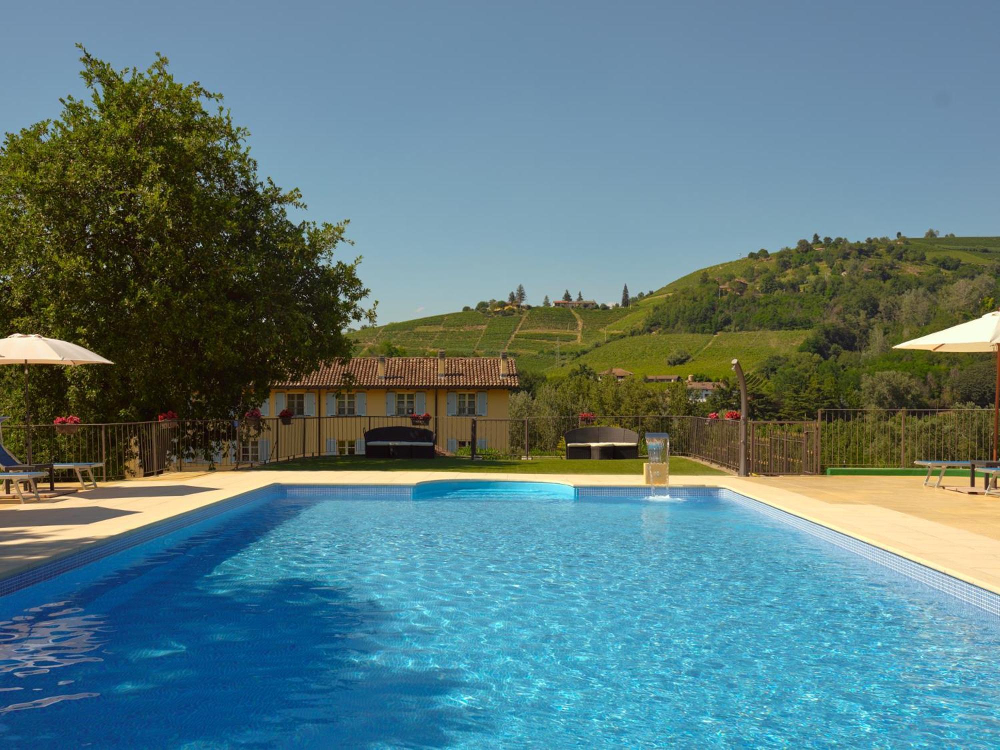 Vigna Dell'Acqua Villa Santo Stefano Belbo Exterior photo